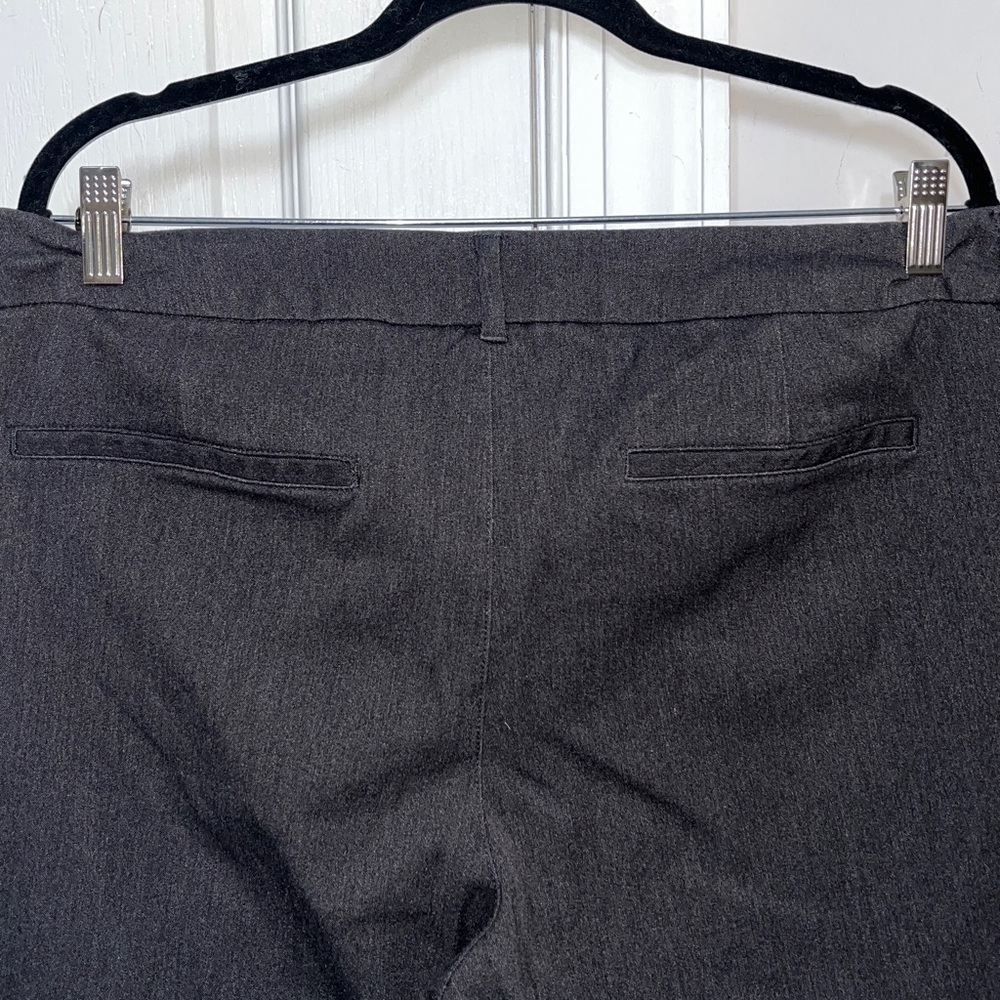 Old Navy Dark Heathered Gray mid rise Pixie pants Size 16 regular - Picture 6 of 8